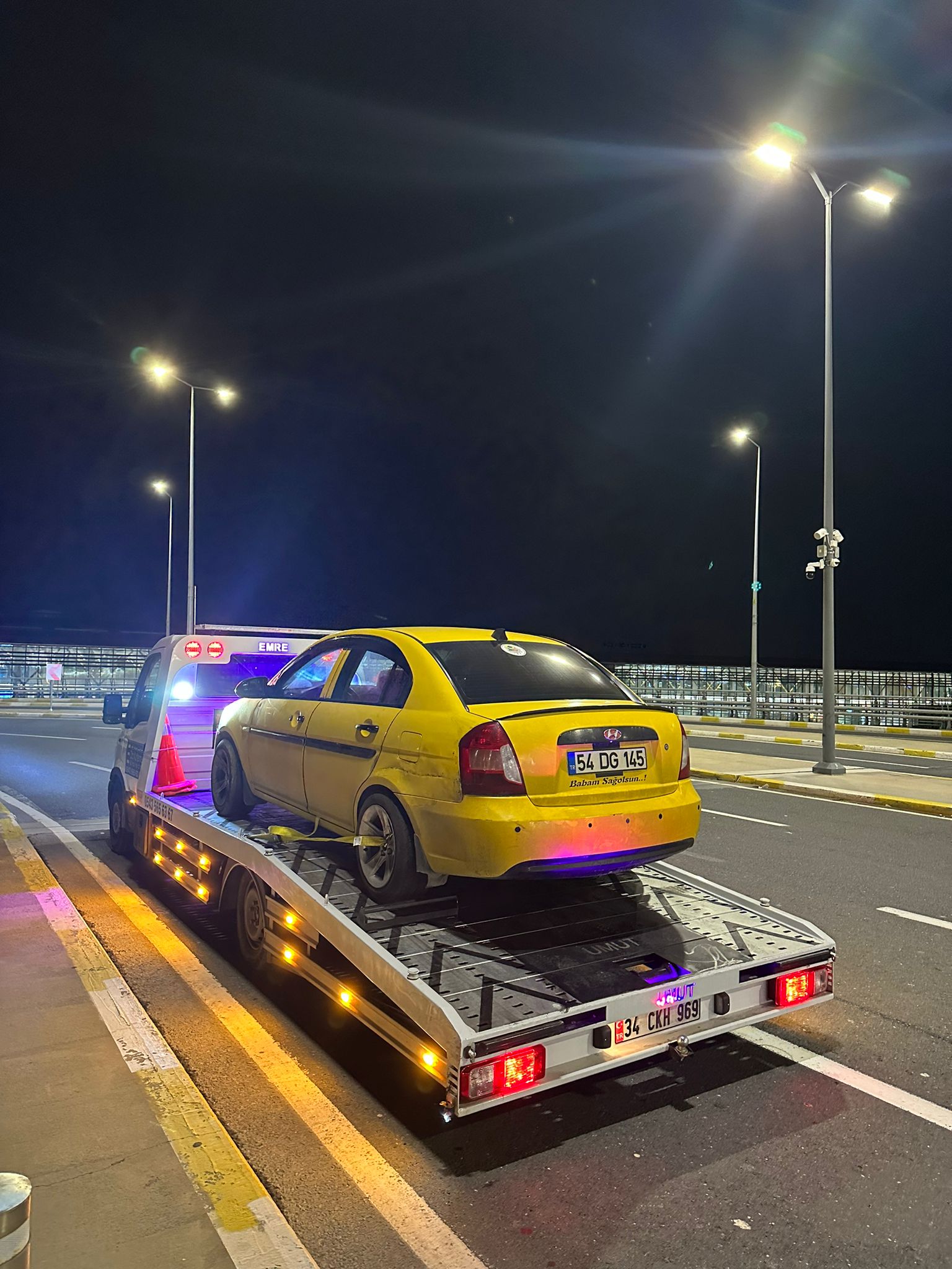 emre-oto-kurtarma-01 (1) emre-oto-kurtarma-01 (1)