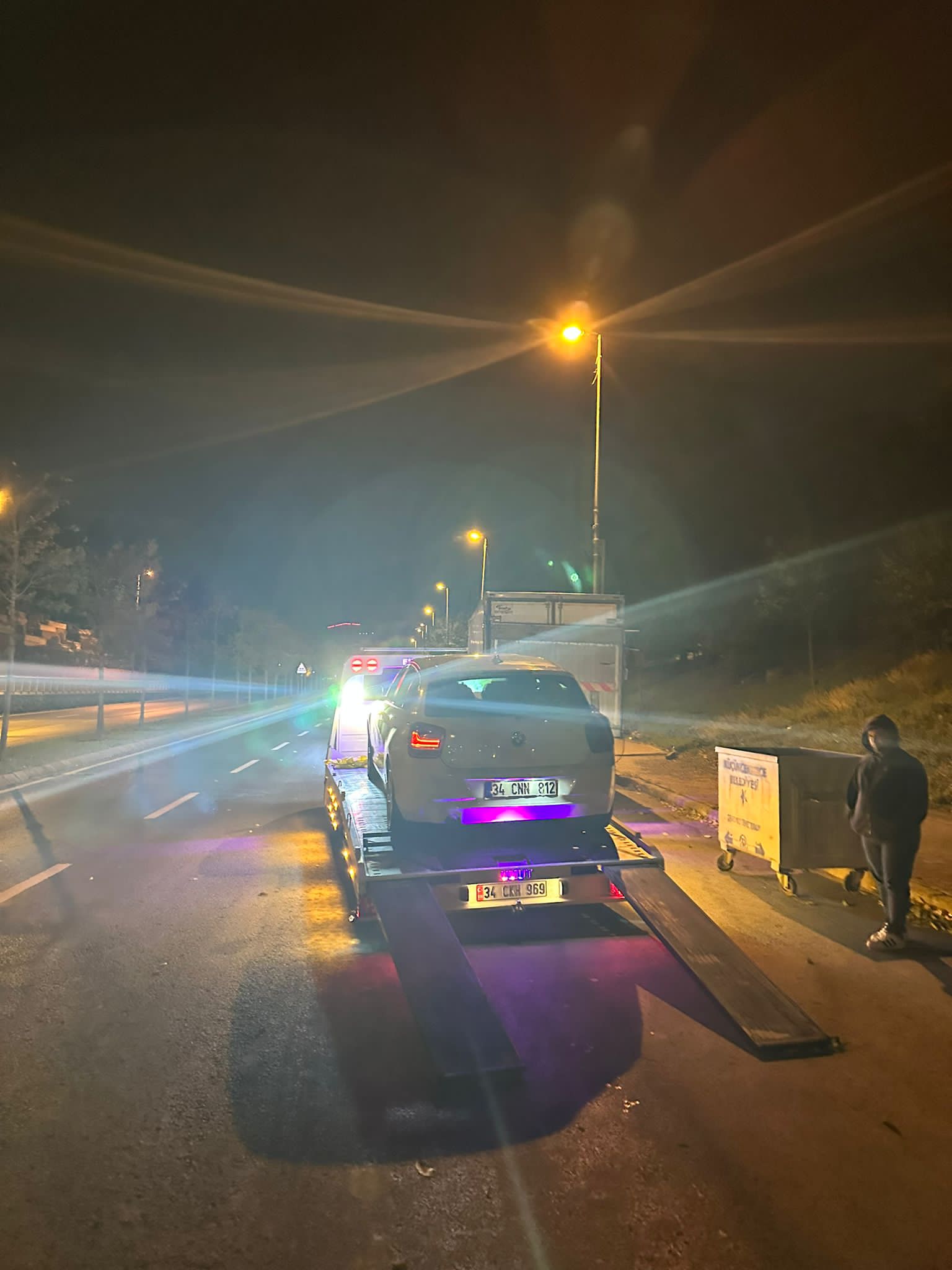 emre-oto-kurtarma-01 (4) emre-oto-kurtarma-01 (4)