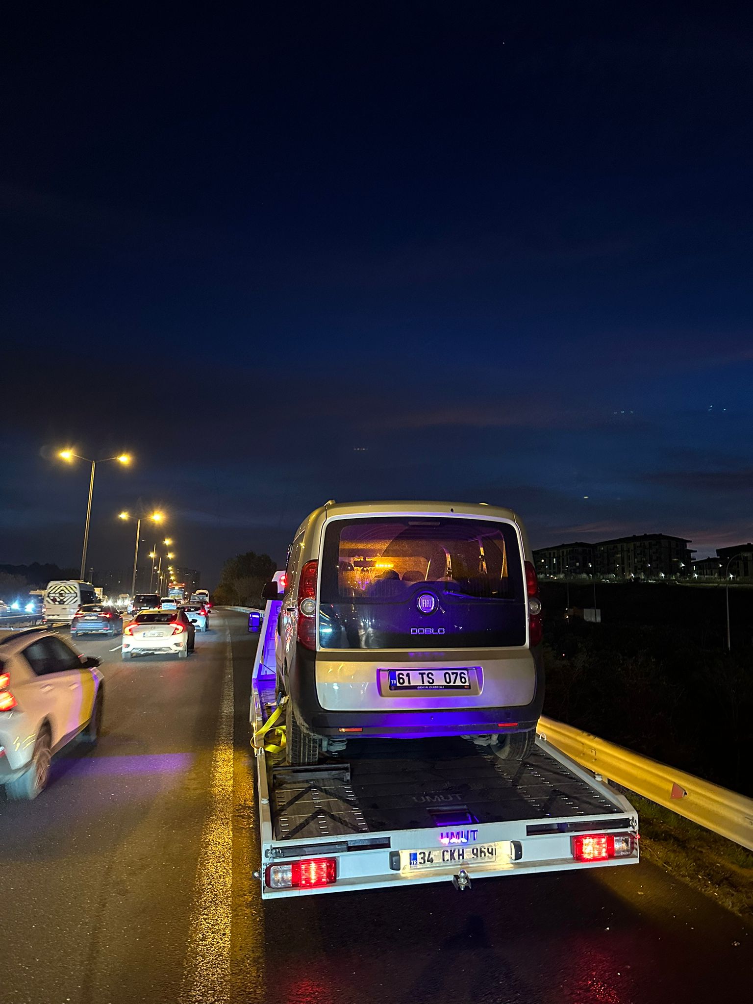 emre-oto-kurtarma-01 (7) emre-oto-kurtarma-01 (7)